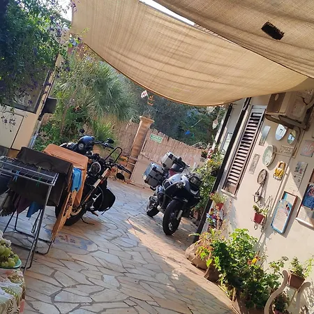 Zia Delia לינה וארוחת בוקר Villaperuccio